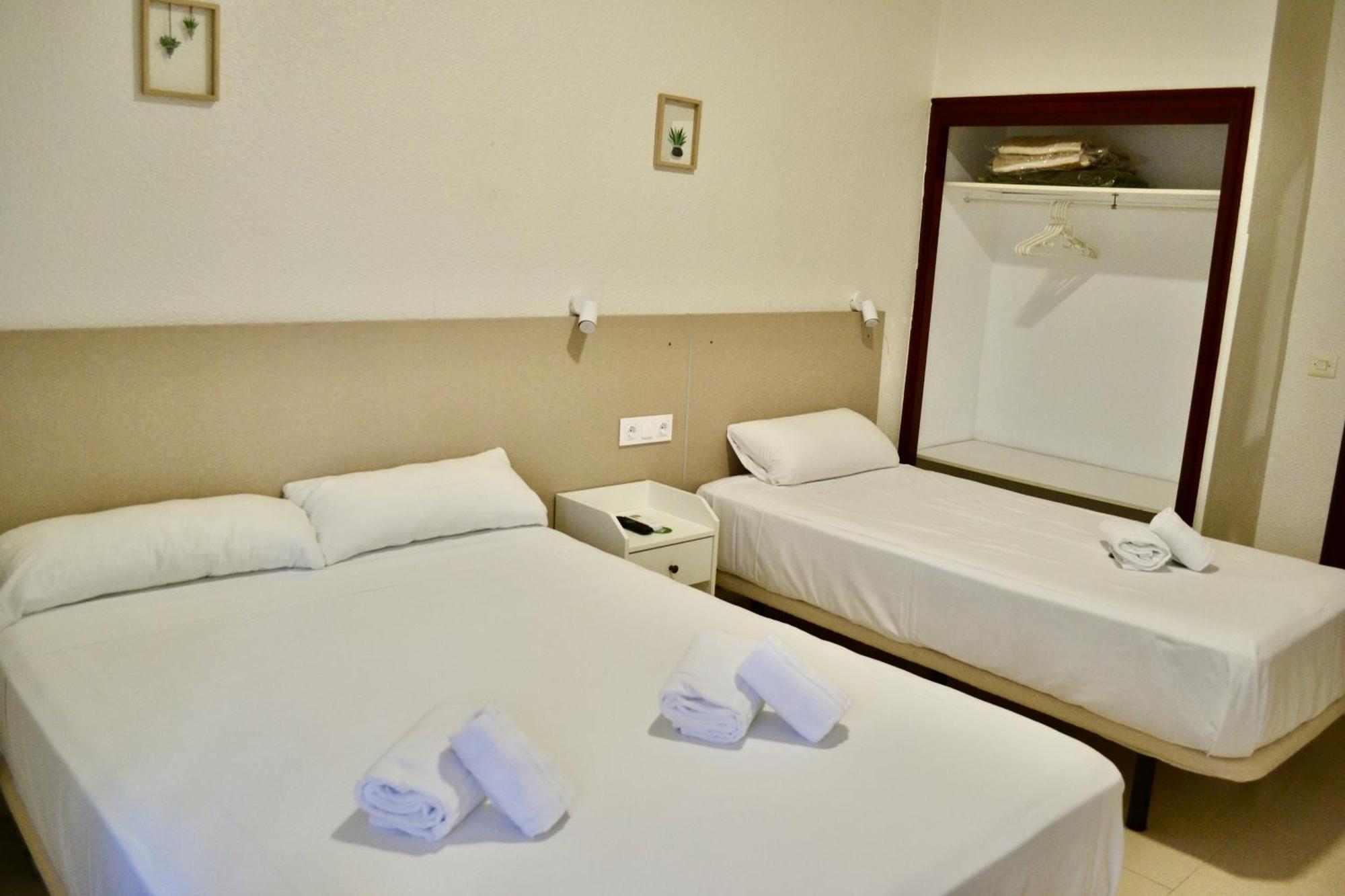 Hotel Bennington La Mariña Esterno foto